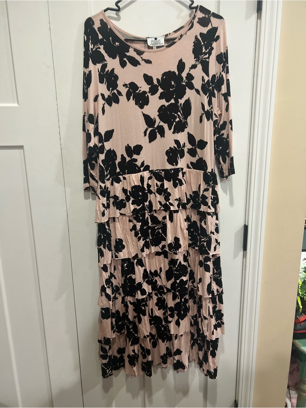 Dainty jewels- Tiered Floral Midi Dress - Blush with Black Floral